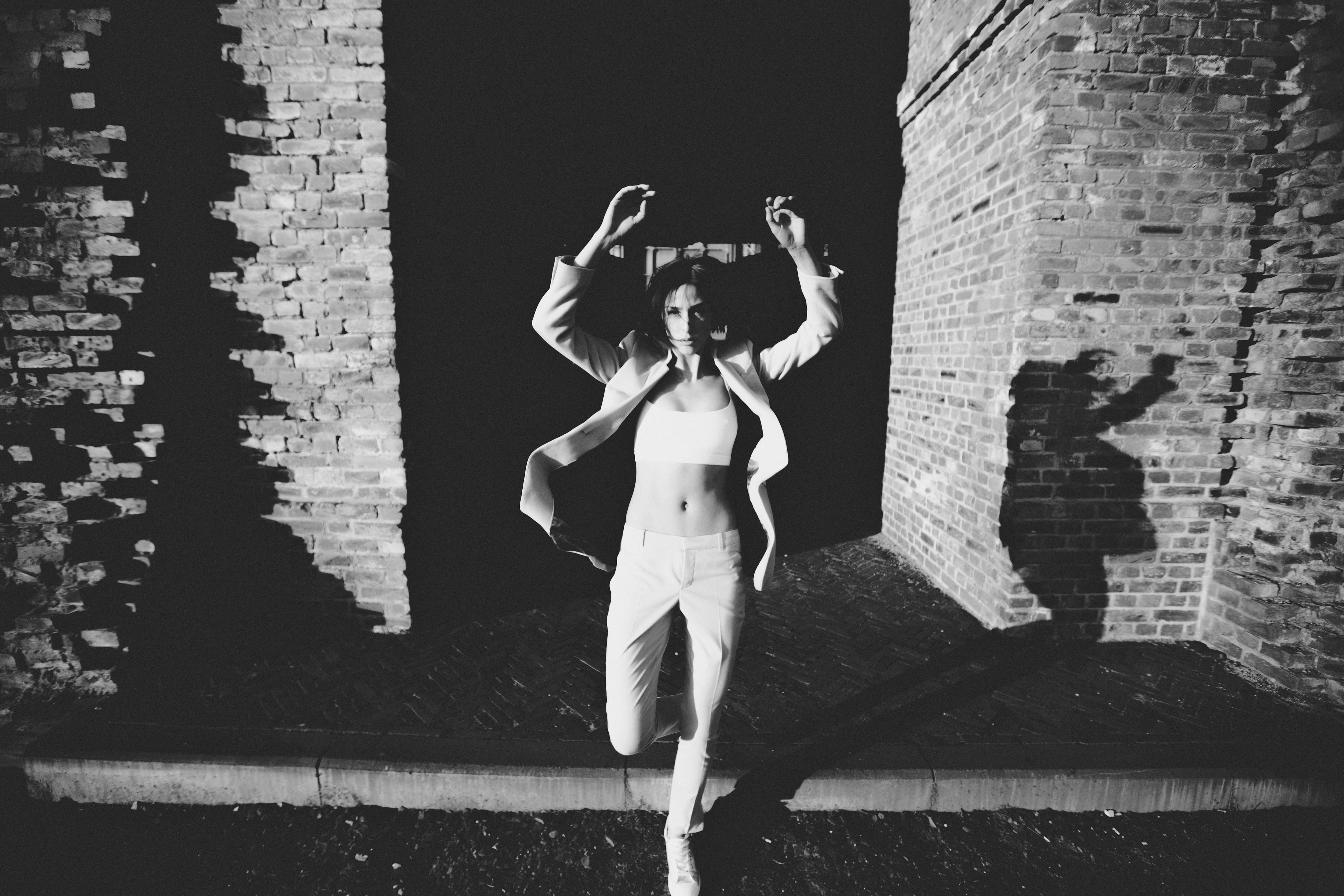 NOIR ELEGANCE, frame A16