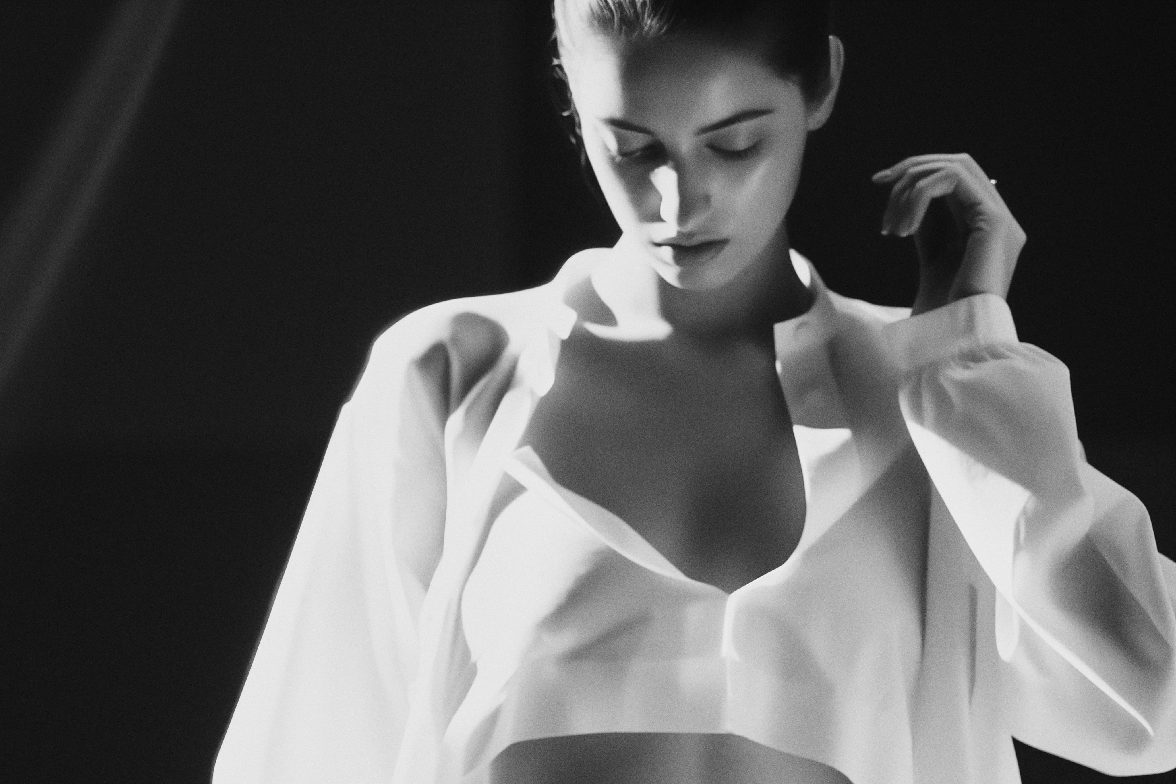 NOIR ELEGANCE, frame R15